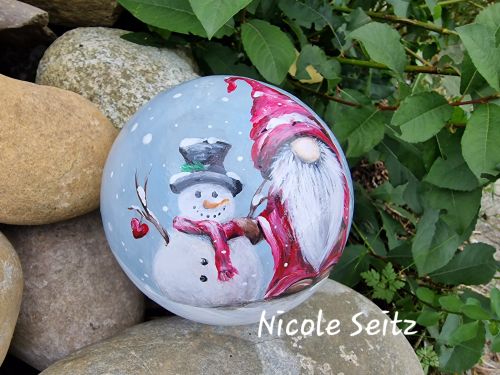 Terrakotta-Kugel * Wichtel * handbemalt * 12 cm * Schneemann Winter Schnee Herz